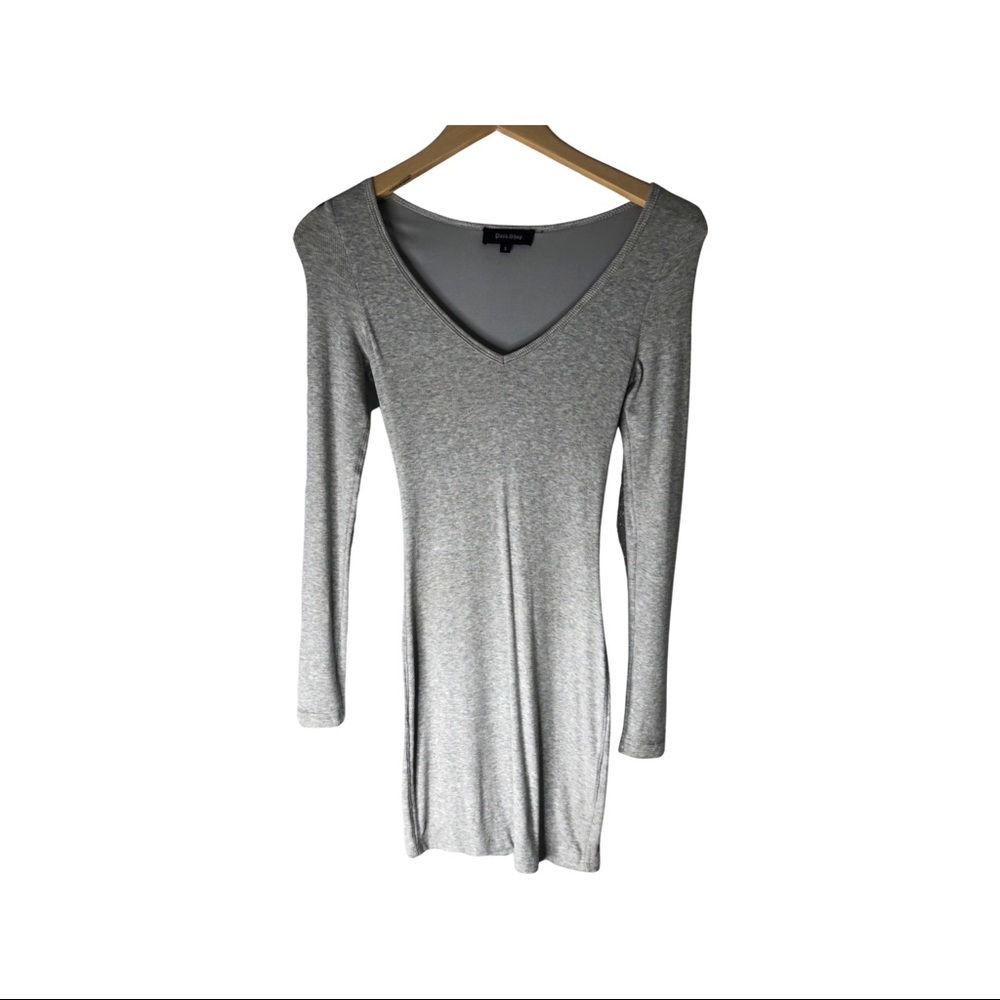 Grey long sleeve v neck dress